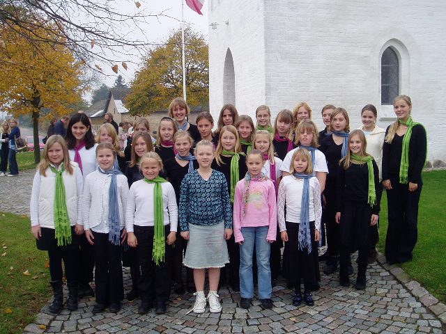 Idas kor ved Årslev Kirke 30. oktober 2005