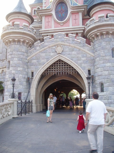 Man kan godt gå igennem slottet - og det SKAL man vel :)